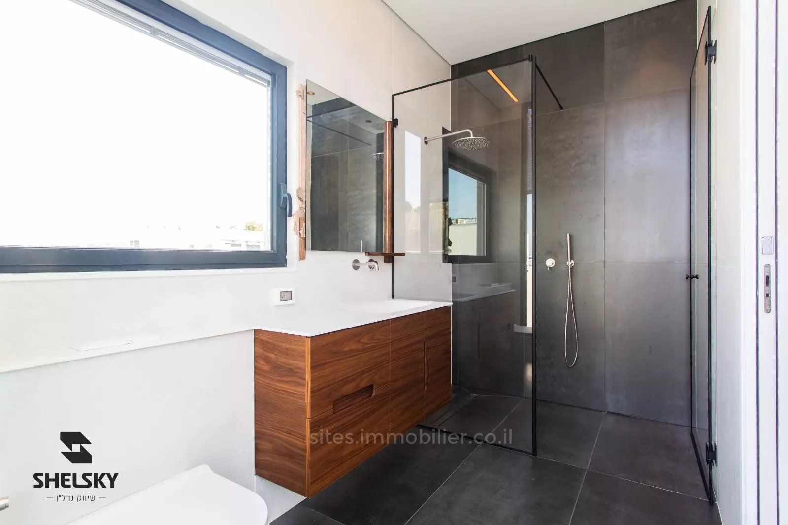 Attico 4 stanze Tel Aviv Lev Tel-Aviv 457-IBL-1232