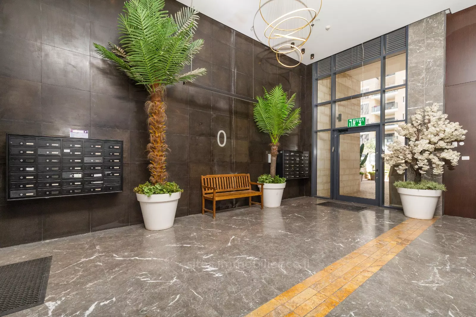 Apartamento 5 cômodos Jerusalém Arnona 457-IBL-1237