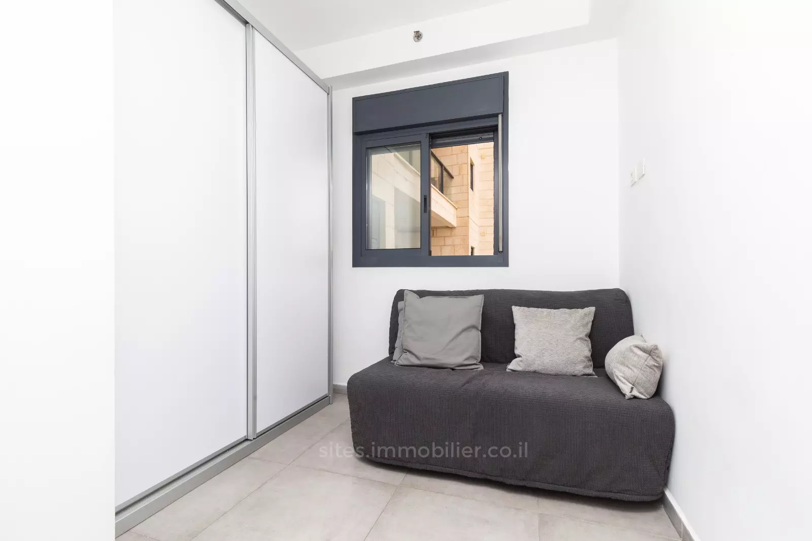 Apartamento 5 cômodos Jerusalém Arnona 457-IBL-1237