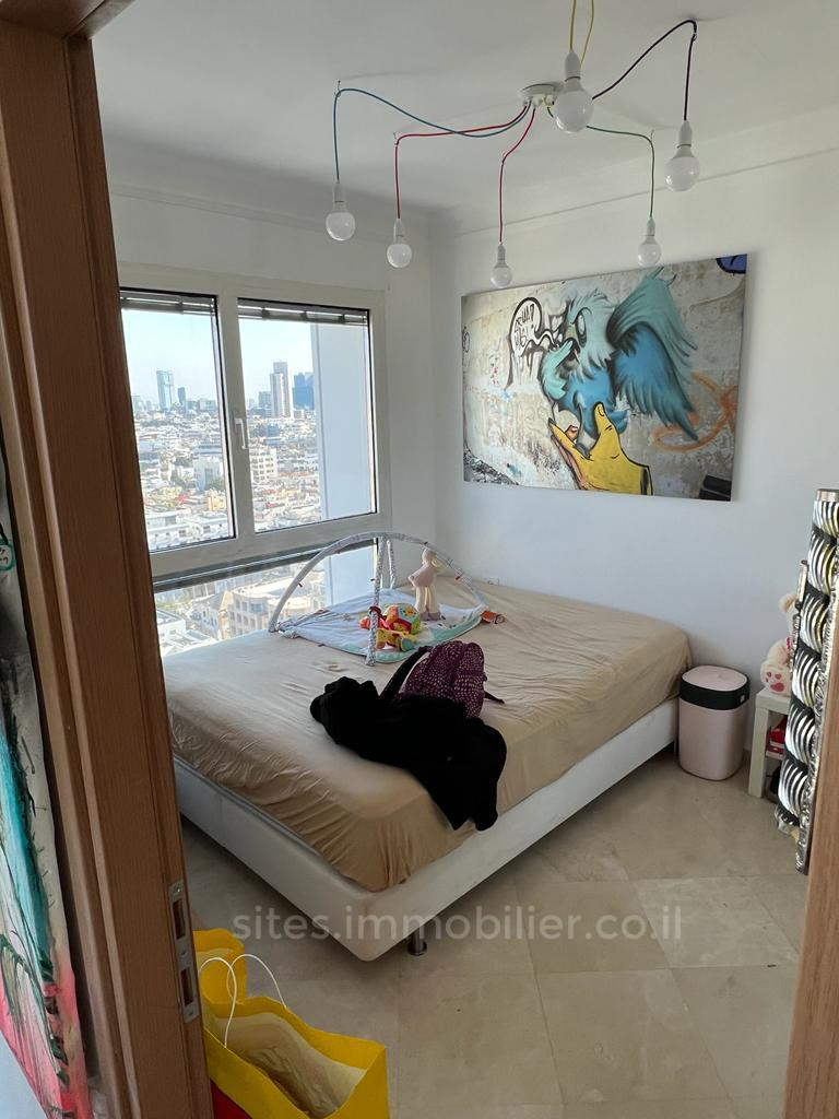 Appartement 3 pièces Tel Aviv 1ere ligne mer 457-IBL-1256