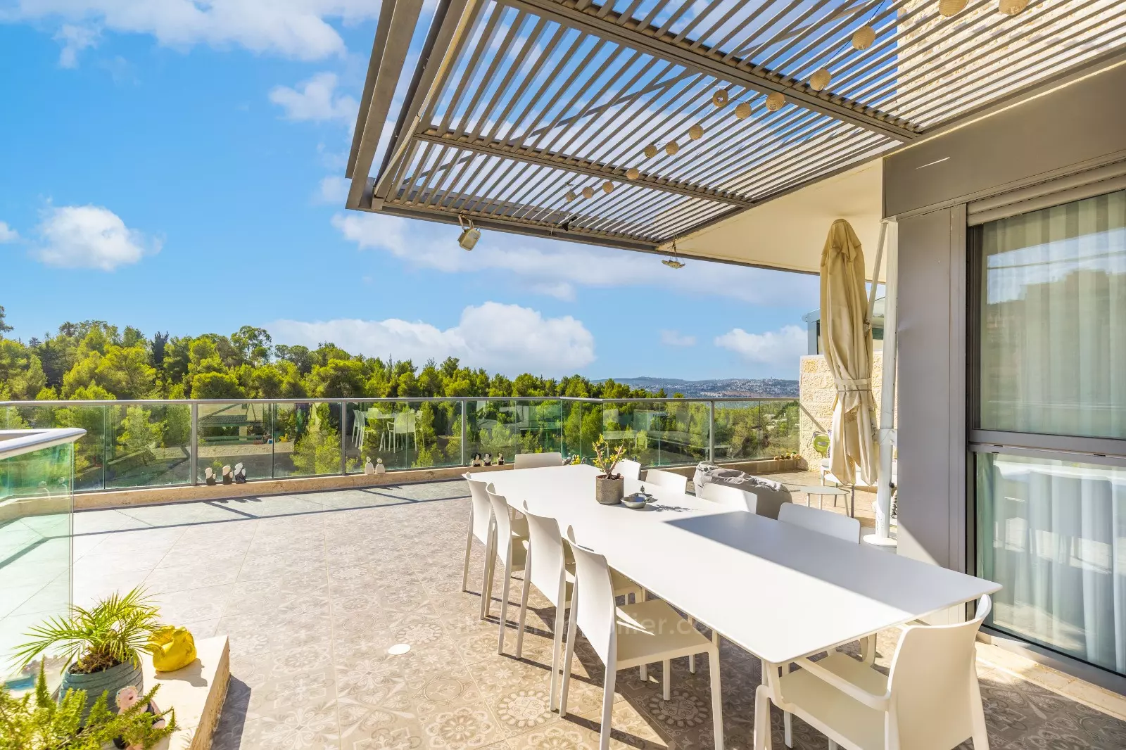 Cobertura 4 cômodos Jerusalém Ein Kerem 457-IBL-1287