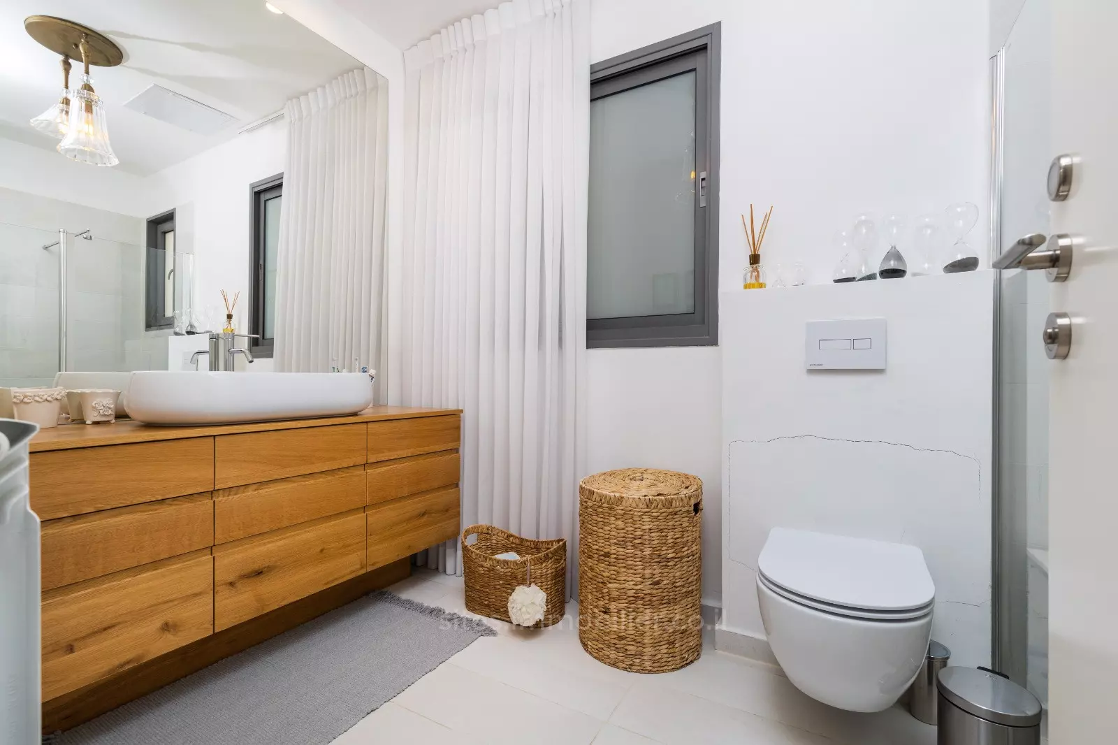 Cobertura 4 cômodos Jerusalém Ein Kerem 457-IBL-1287