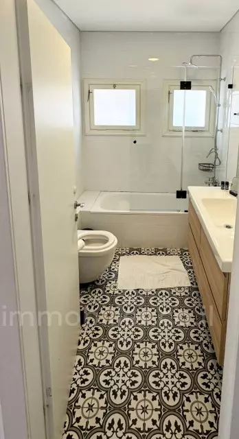 Apartamento 2 cômodos Tel Aviv Hatsafon hayachan