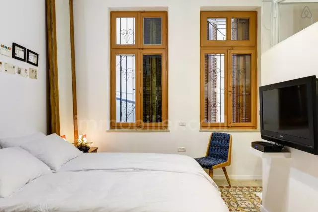 Квартира 5 комнат Tel Aviv Rothshild