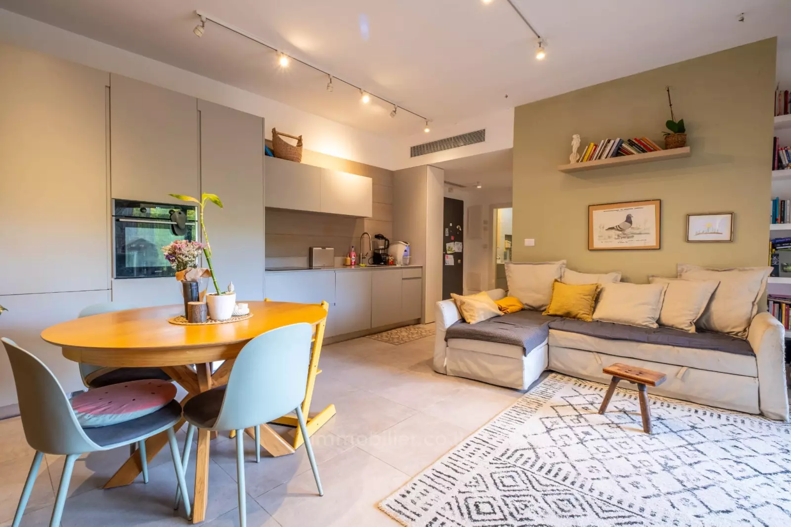 Вилла 2.5 комнат Tel Aviv Hadar Yossef 457-IBL-1478