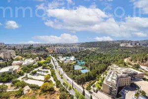 דירה 5 חדרים ירושלים עיר גנים