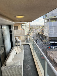 Продажа Квартира Tel Aviv