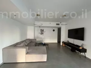 דירה 4 חדרים נתניה מרכז העיר