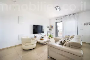 דירה 4 חדרים ירושלים הר חומה