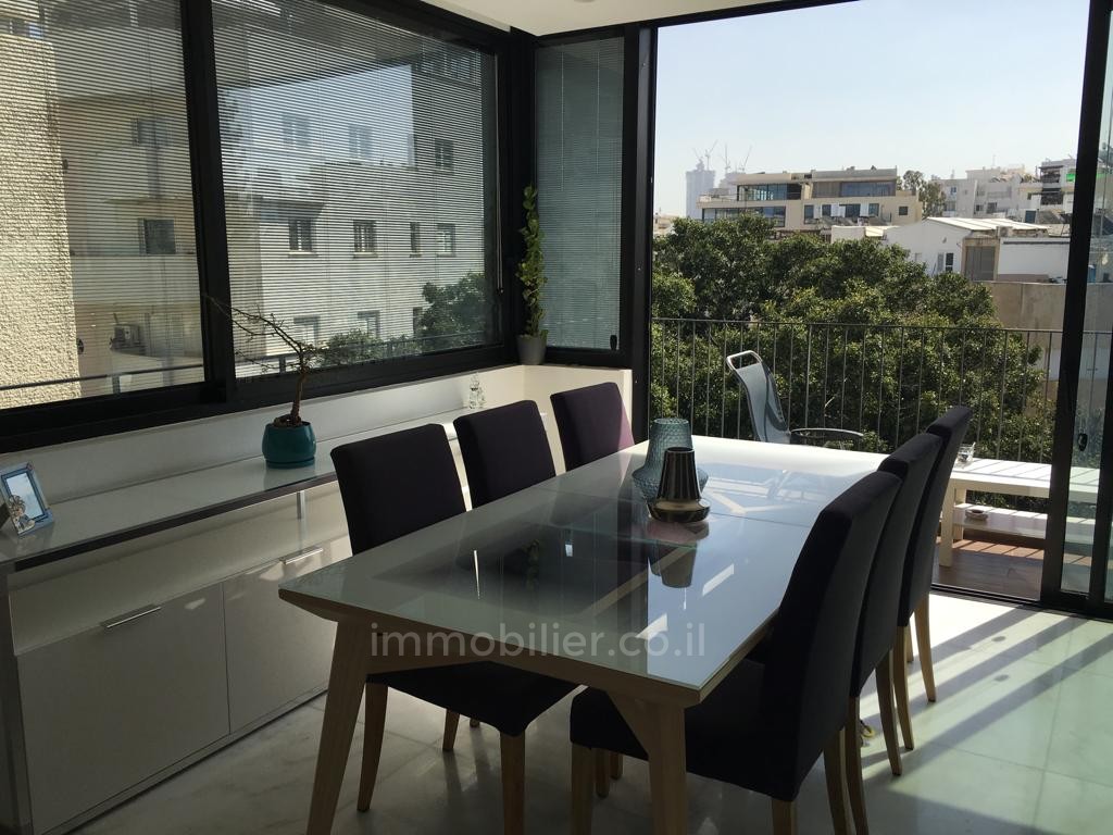 Apartment 4 Rooms Tel Aviv City center 457-IBL-681