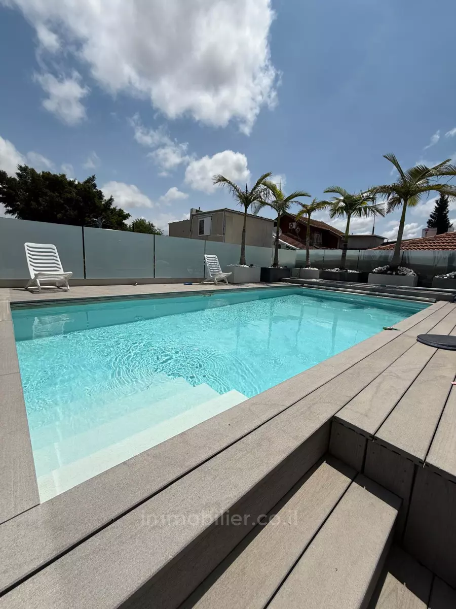 Villa 7 rooms Kfar Yona Kfar Yona 478-IBL-370