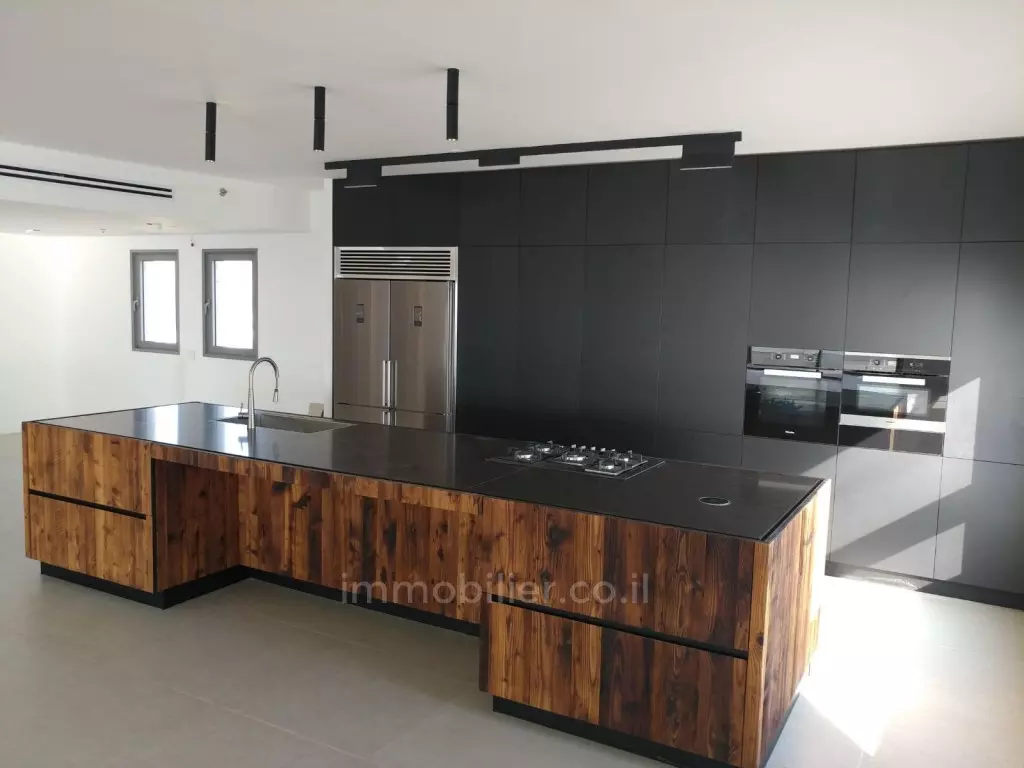 Penthouse 5 habitaciones Netanya Nat600 478-IBL-58