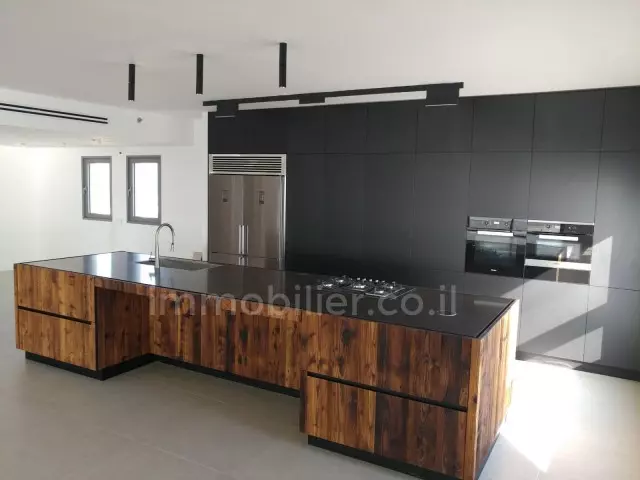 Penthouse 5 habitaciones Netanya Nat600