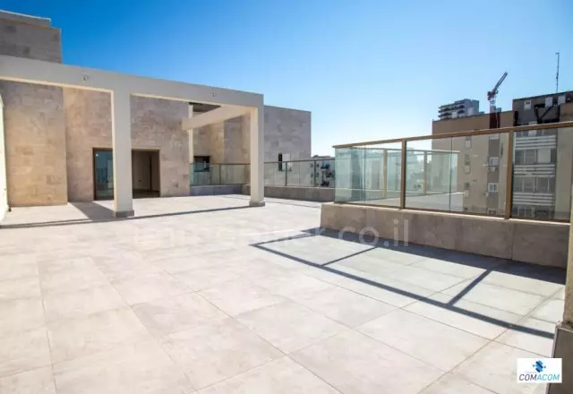 פנטהאוז 5 חדרים אשדוד א