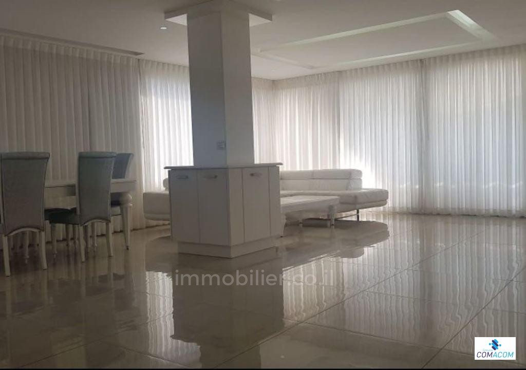 Mini-Penthouse 4.5 Rooms Ashdod Marina 511-IBL-1192
