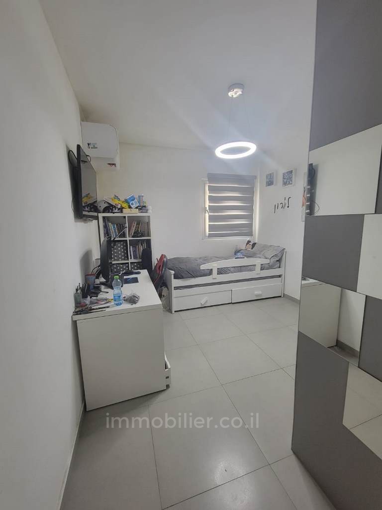 Apartment 4 Rooms Ashdod Dalet 511-IBL-1297
