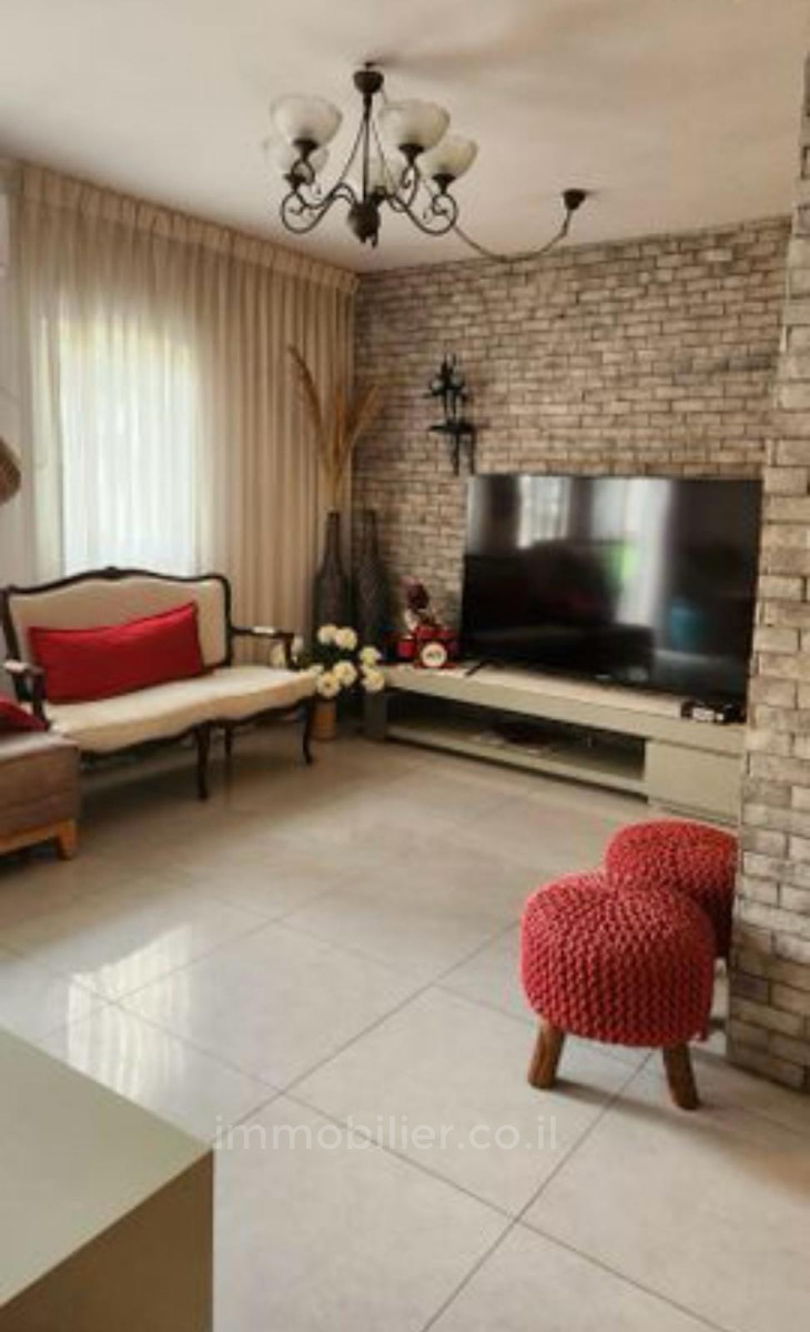 Apartment 3 Rooms Ashdod Youd Alef 511-IBL-1565