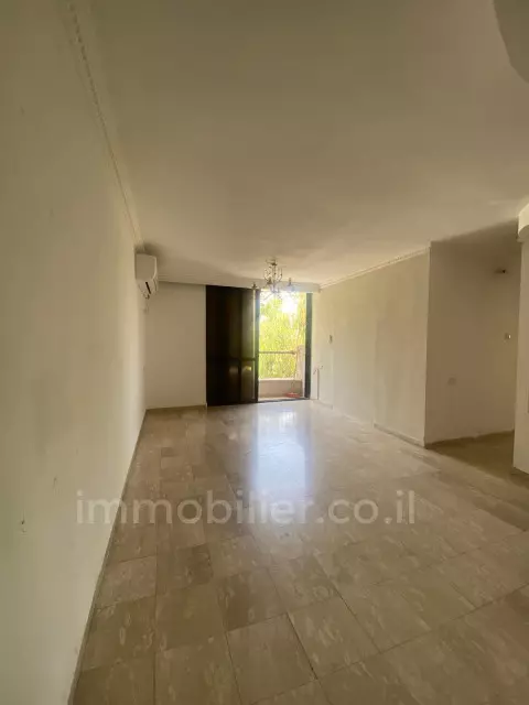 Apartment 3 rooms Ashdod Dalet