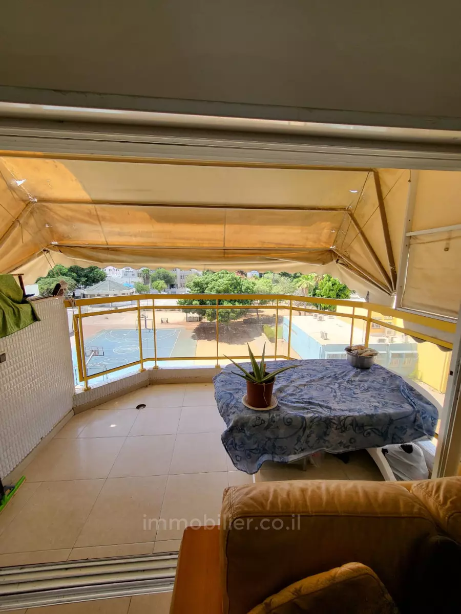 Apartment 4.5 rooms Ashdod He 511-IBL-1763