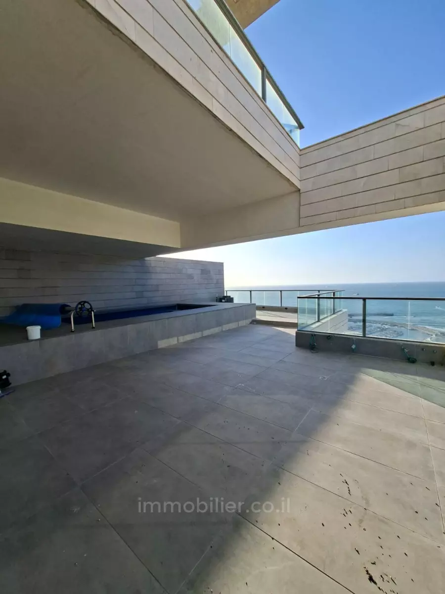 פנטהאוז 6 חדרים אשדוד מר 511-IBL-1772