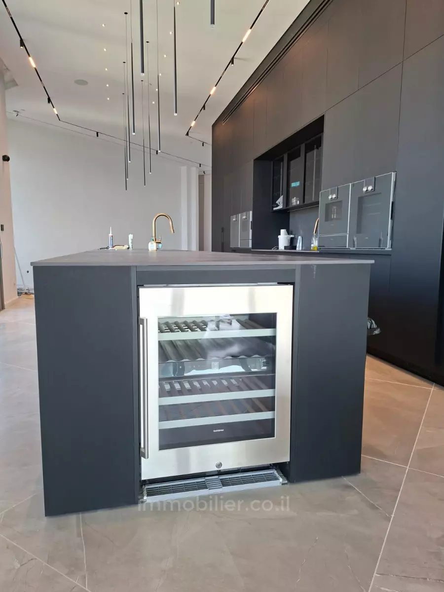 פנטהאוז 6 חדרים אשדוד מר 511-IBL-1772