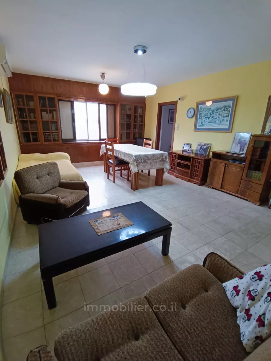 Cottage 7 rooms Ashdod He 511-IBL-1824