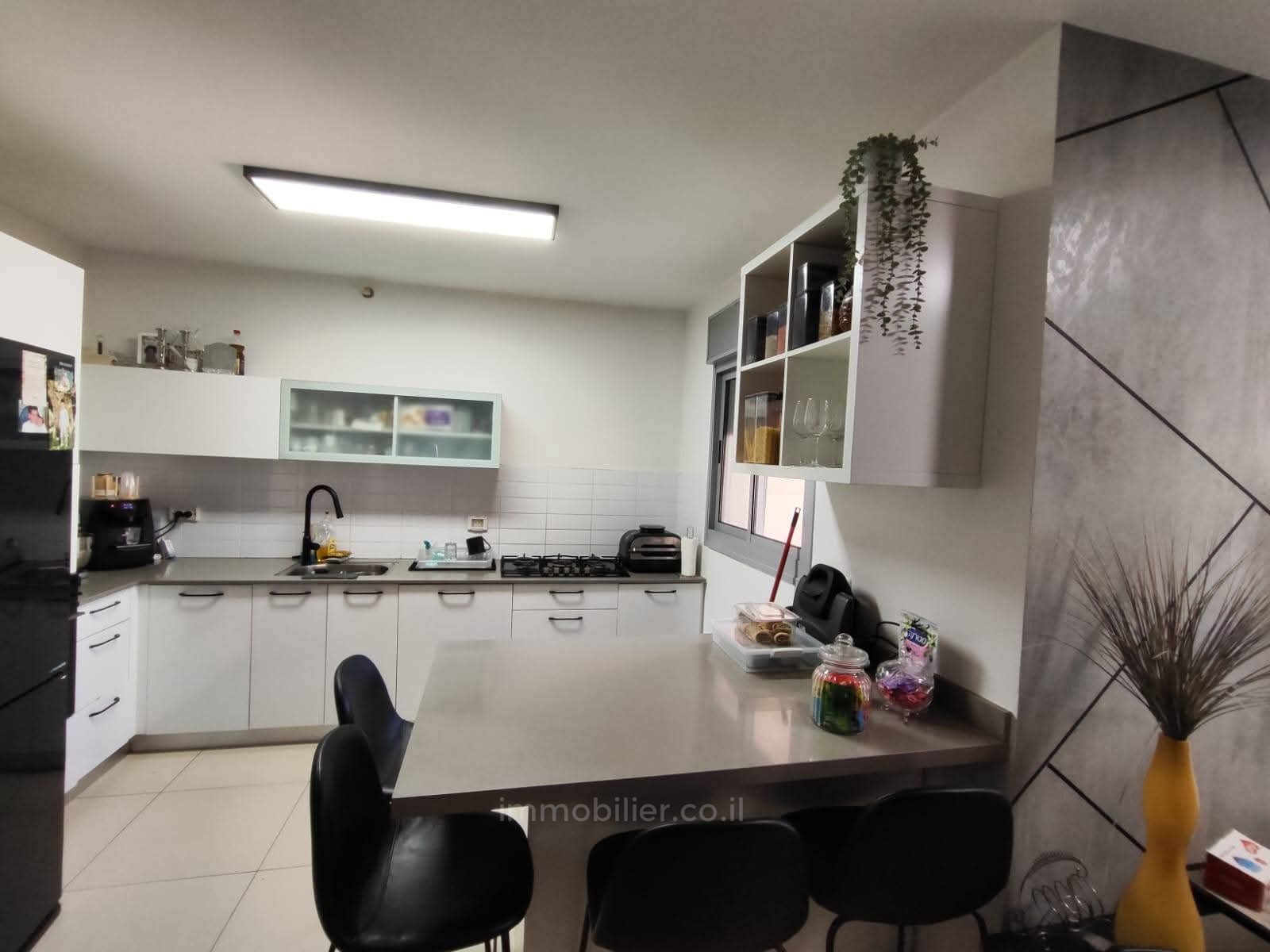 Quartier résidentiel Quartier city un duplex 4 pièces