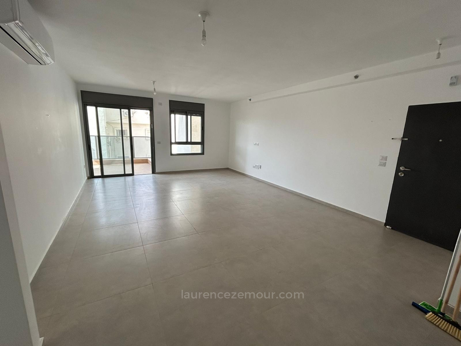 Barrio residencial Tres grand centre raanana immeuble recent