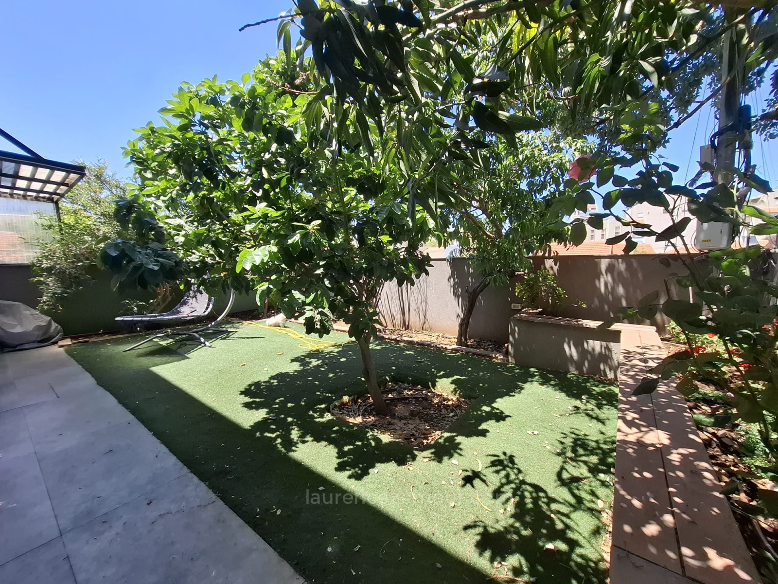 Dzielnica mieszkaniowa Charmante maison renovee raanana kiriat sheret