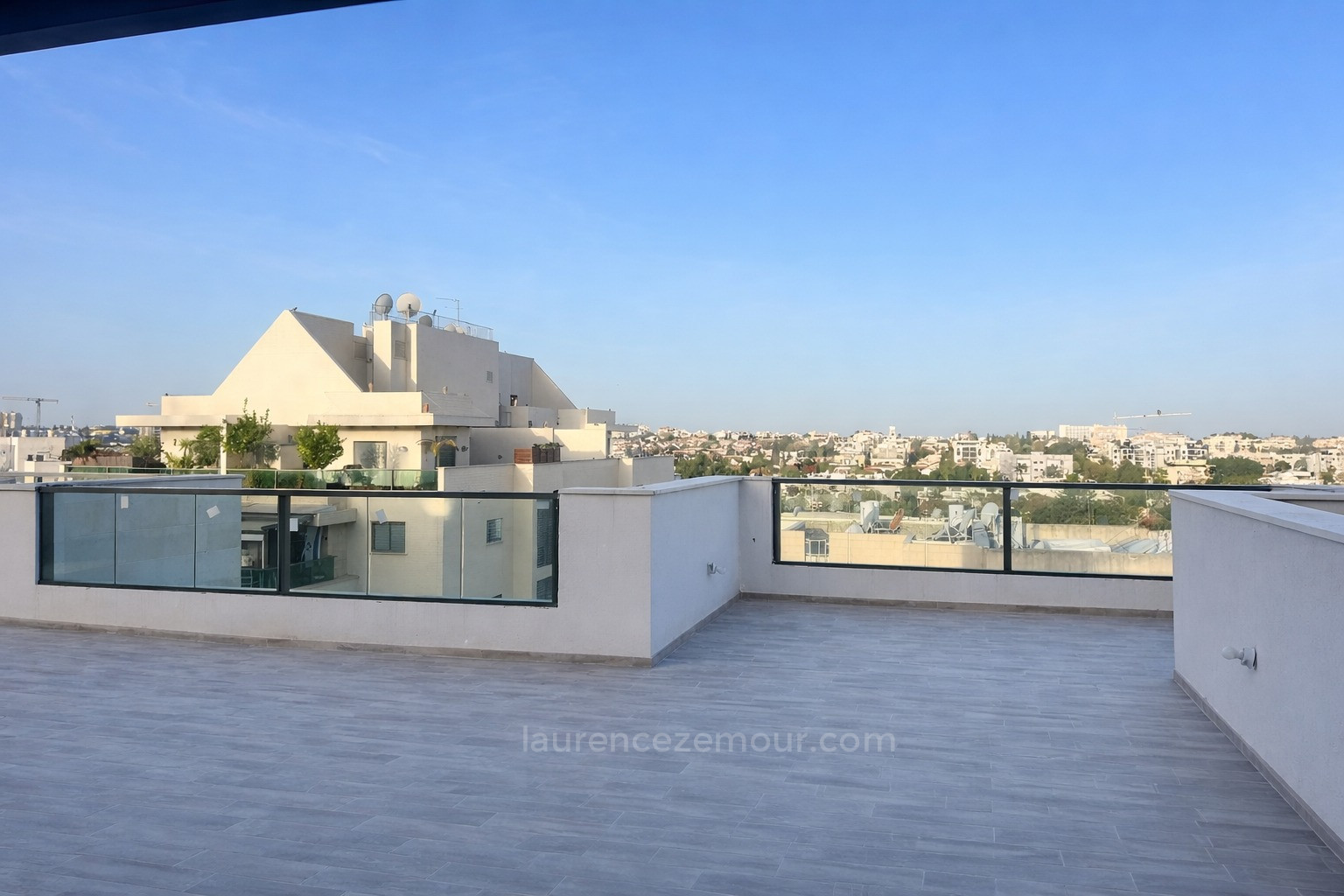 Residential quarter Exceptionnel centre ville raanana