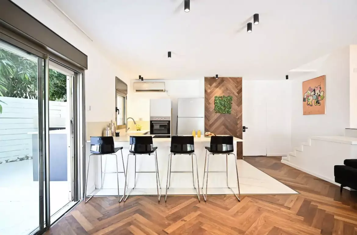 דירה 3 חדרים תל אביב רוטשילד 627-IBL-27