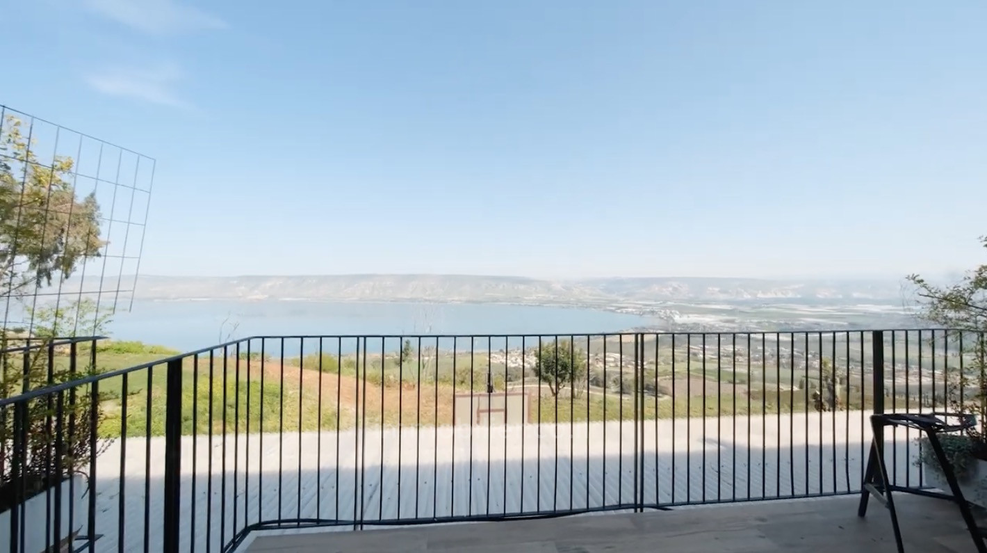 Dzielnica mieszkaniowa villa de luxe sur la falaise vue panoramique a 500m au dessus de la mer de galilee kineret