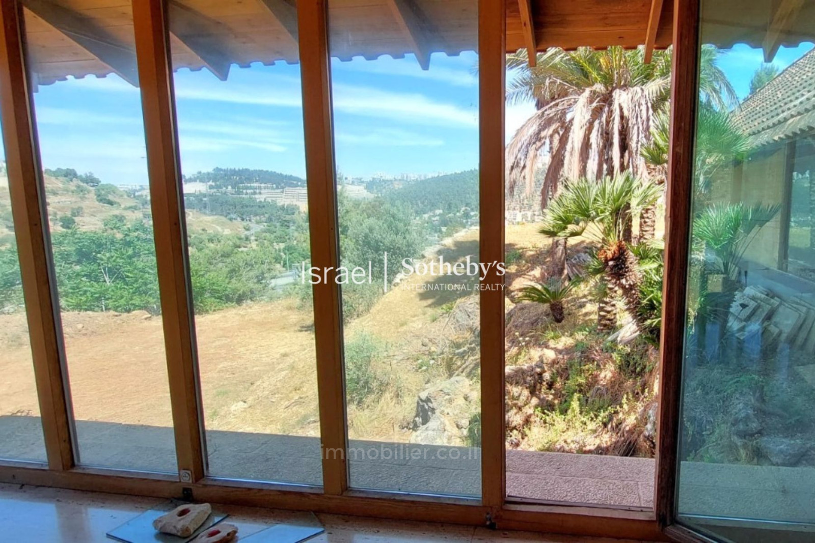 Wohnquartier Maison individuelle sur un vaste terrain a vendre pres de jerusalem