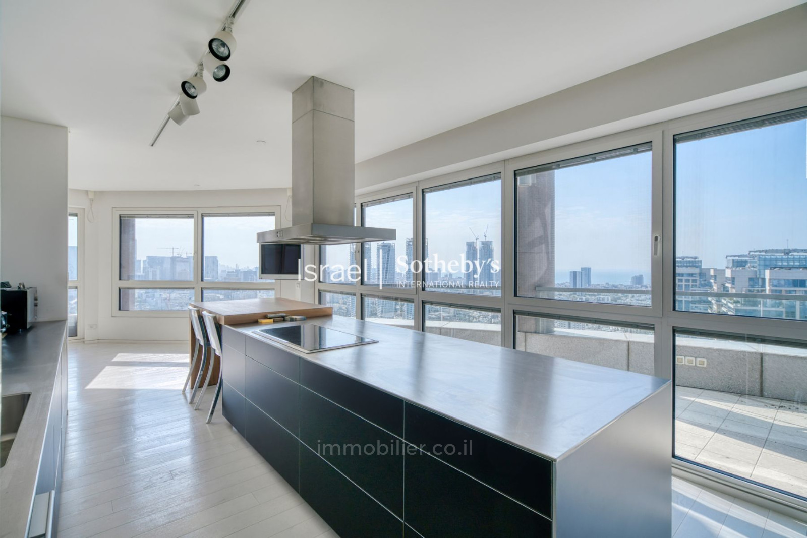 Wohnquartier Appartement luxueux avec vue sur la mer dans les yoo towers au parc tzameret