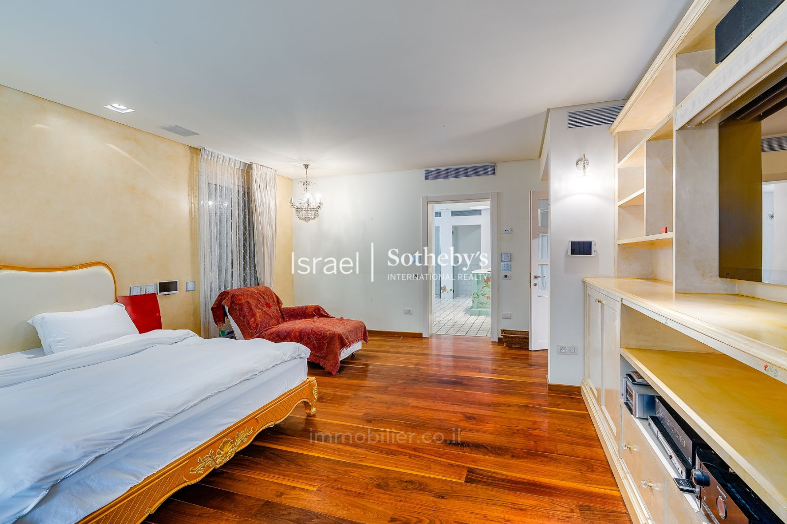 Quartier résidentiel Villa exceptionnelle avec piscine