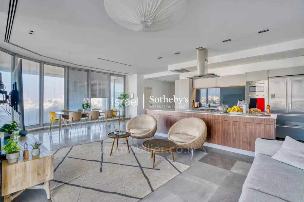 Departamento 4.5 habitaciones Tel Aviv tel aviv 651-IBL-77