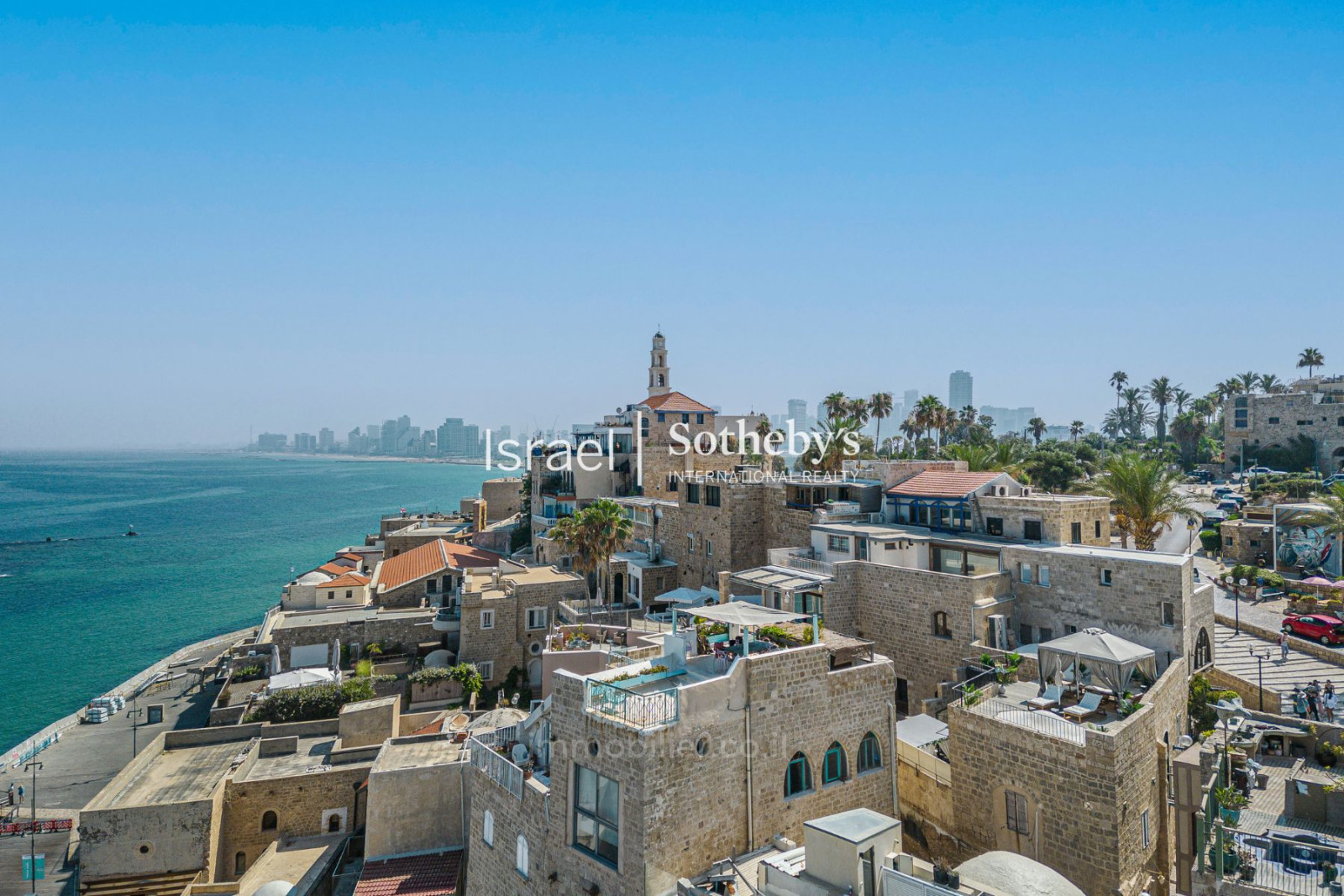 Dzielnica mieszkaniowa Maison privee de style marocain dans un batiment ottoman dans le vieux jaffa