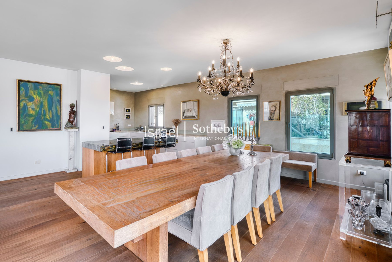 Жилой квартал Penthouse villa occupant un etage entier dans le vieux nord de tel aviv a cote du parc yarkon