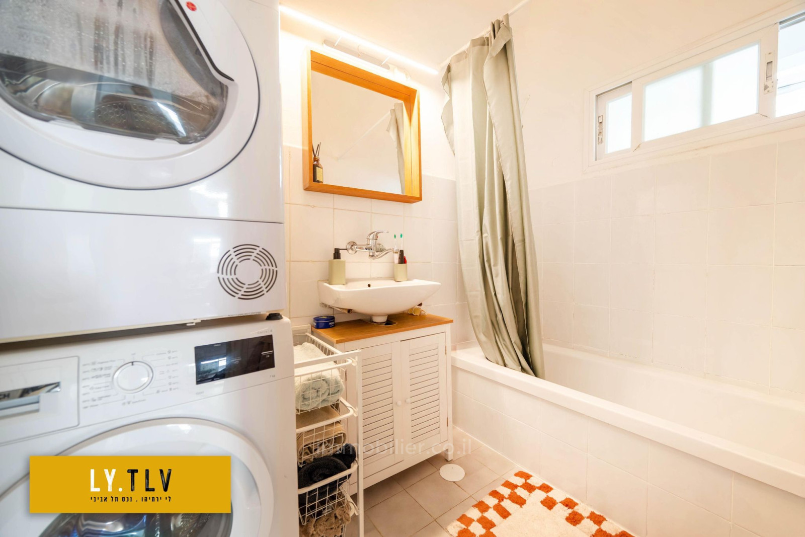 Жилой квартал Superbe 3 pieces avec parking entre dizengoff center et rothschild