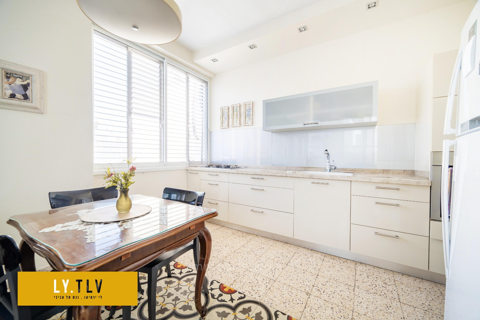 Quartier résidentiel Superbe 2 pieces a vendre pres de kikar hamedina