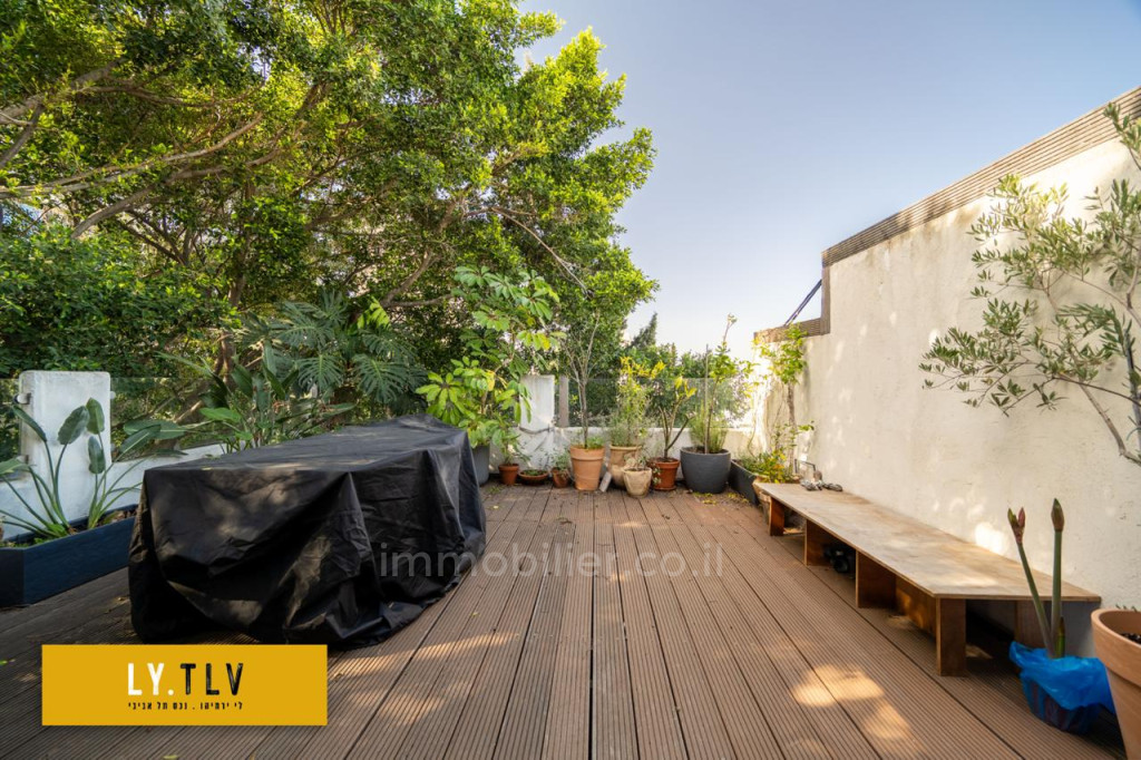 Wohnviertel Superbe duplex avec 45m2 de toit en plein coeur de tel aviv