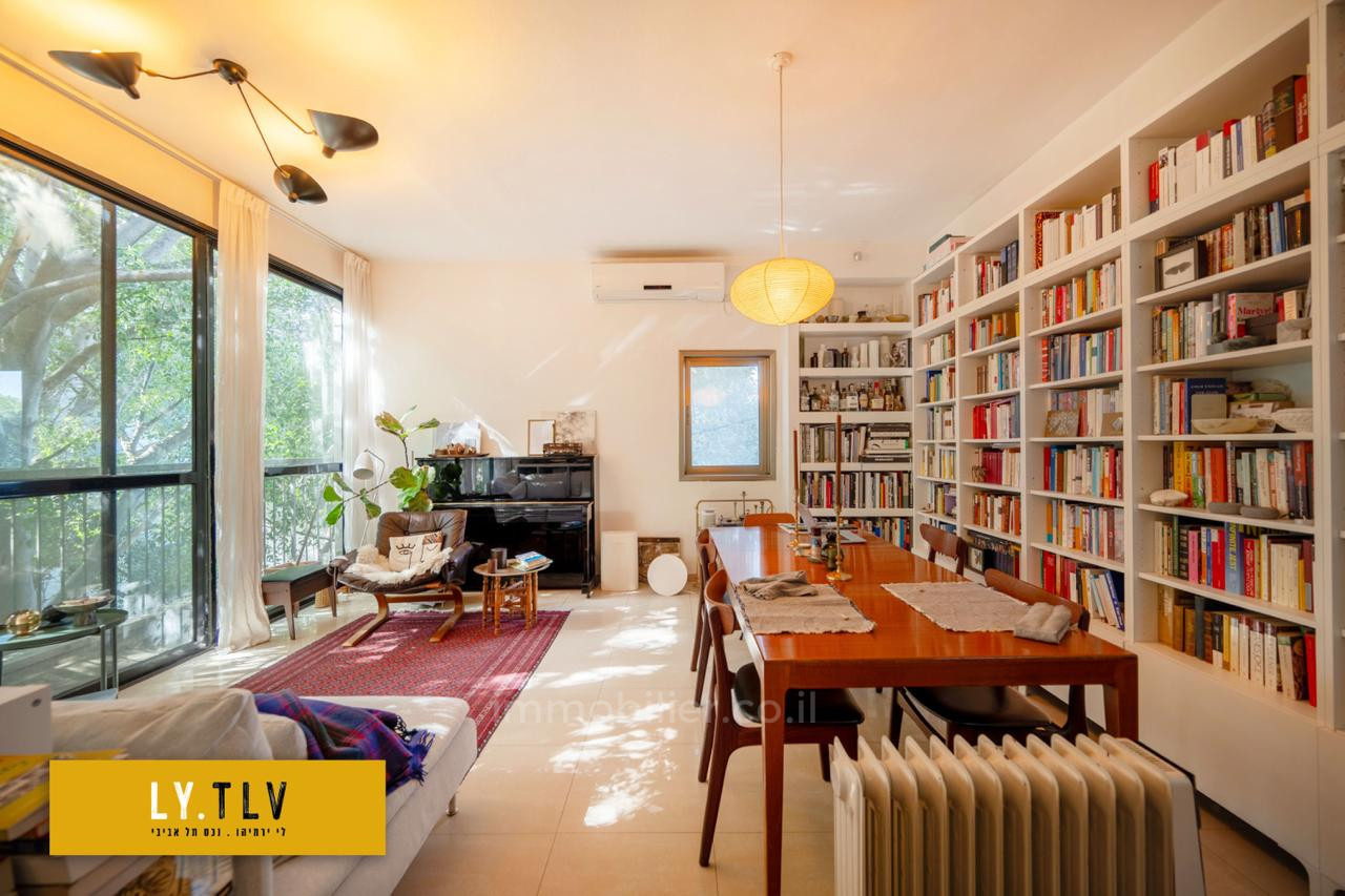 Wohnquartier Superbe duplex avec 45m2 de toit en plein coeur de tel aviv