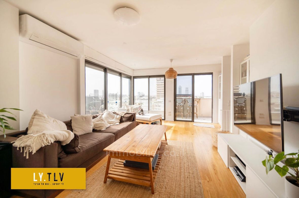 Wohnquartier Superbe 4 pieces duplex penthouse dans le lev hair avec mamad et parking