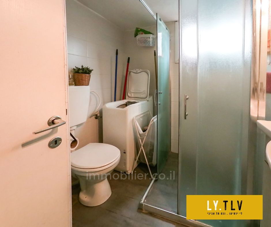 Жилой квартал Superbe studio pres du shuk hacarmel