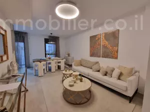 Квартира 3 комнат Tel Aviv Bavli