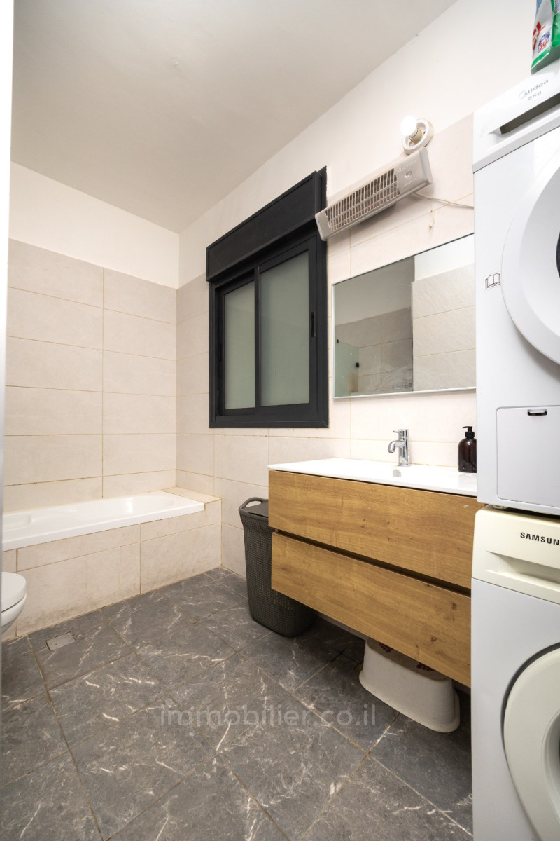 Barrio residencial Herzog 49 perle rare aux portes de rehavia