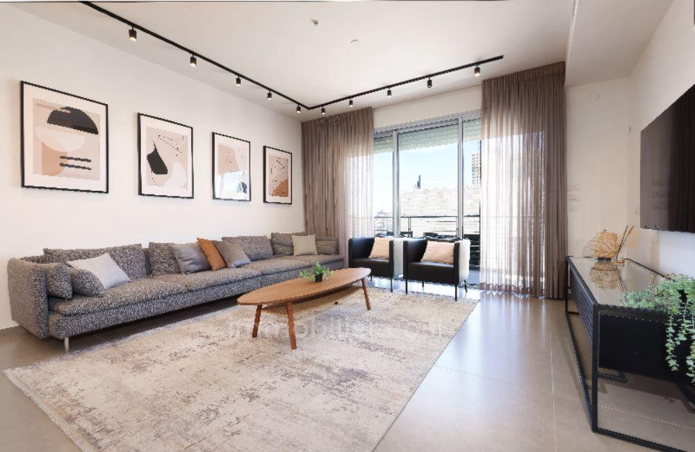 Centre Ville, Jerusalem