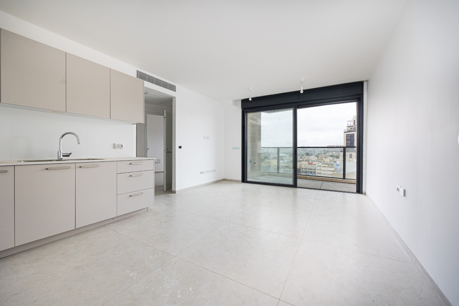 Makor Haim, Jerusalem