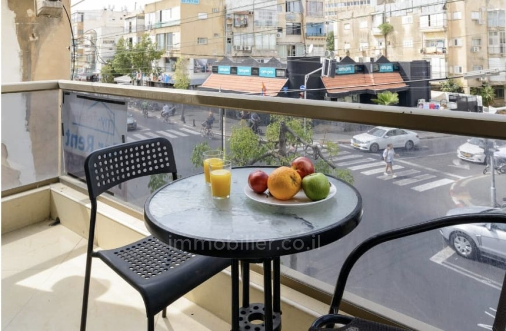 Wohnviertel Appartement 3 pieces a vendre rue bograshov a tel aviv emplacement tres central a 2 minutes a pied de la mer