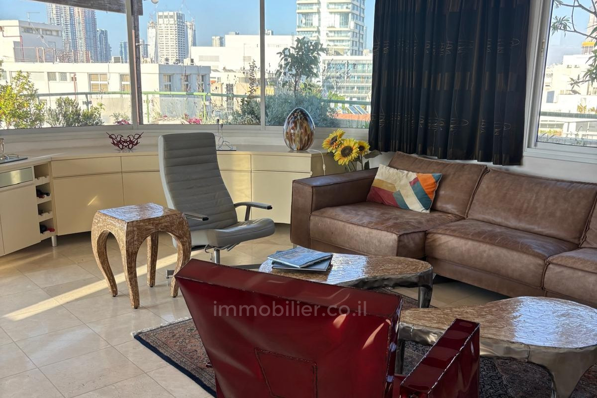 Dzielnica mieszkaniowa Penthouse duplex dexception rue mendeli moher sefarim tel aviv